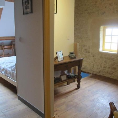 Poppy Chambres D'Hotes Tursac Екстериор снимка